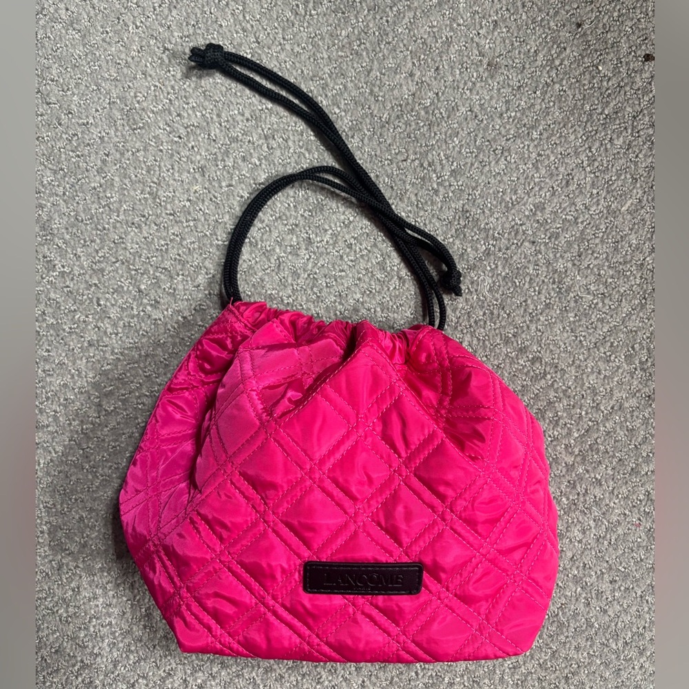 Lancôme Pink Quilted Women's makeup jewelry Bag NWOT